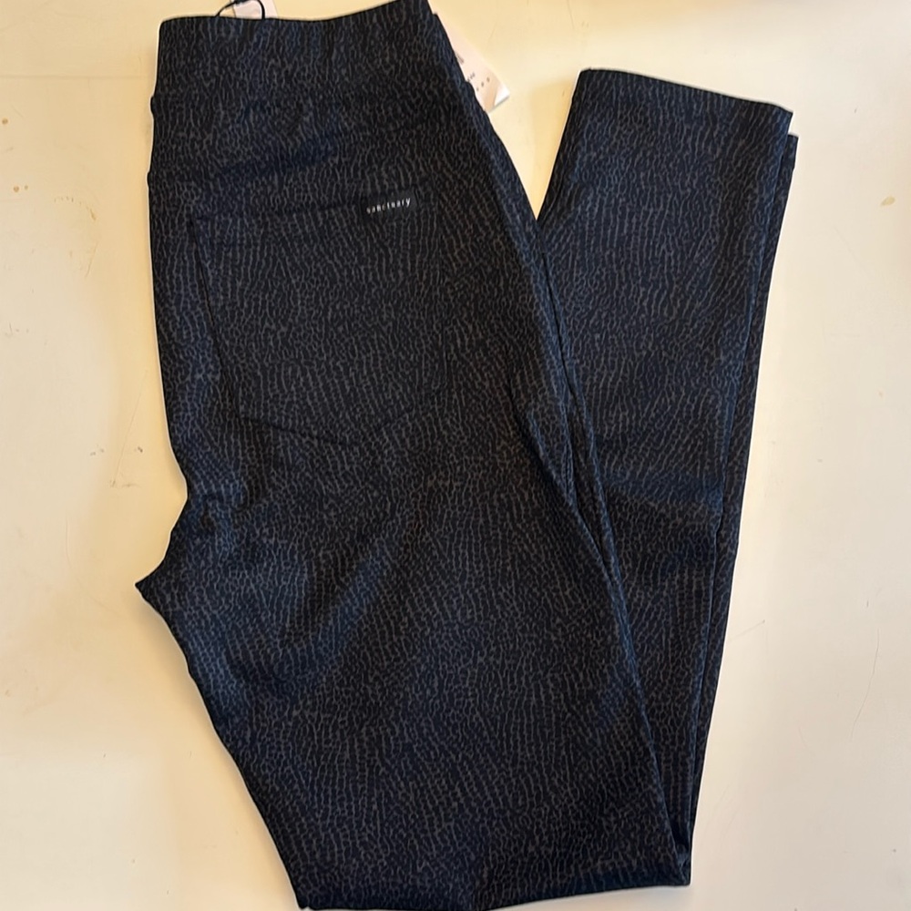 Sanctuary animal print Everyday Runway Leggings